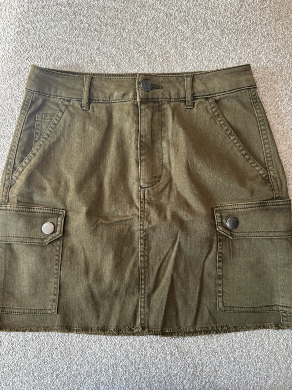 Garage Clothing Skirt in Olive - Size Small